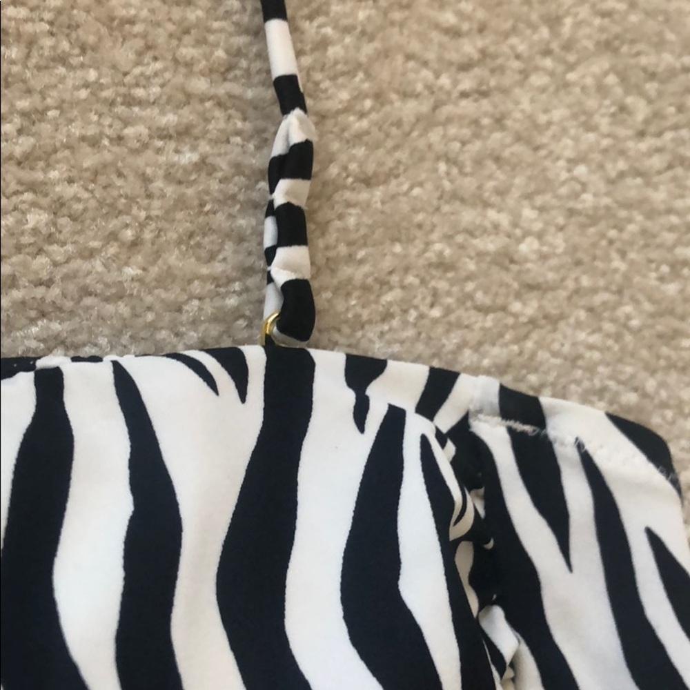 Zebra pattern bikini top - Picture 2 of 7